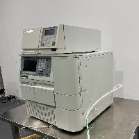 Waters Alliance 2695 with 2489 UV/Visible Detector HPLC image 0